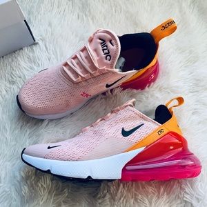 Nike Air Max 270
